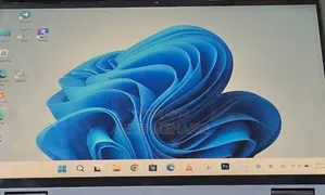 New Laptop Lenovo ThinkPad Yoga 16GB Intel Core Ultra 5 SSD 512GB
