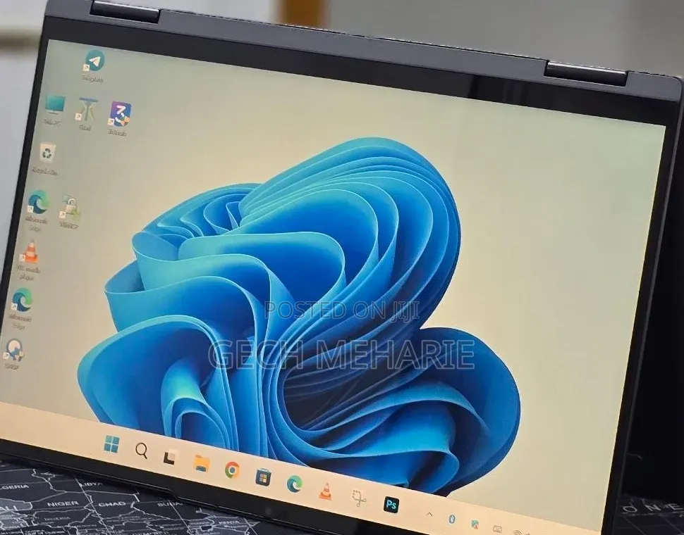 New Laptop Lenovo ThinkPad Yoga 16GB Intel Core Ultra 5 SSD 512GB