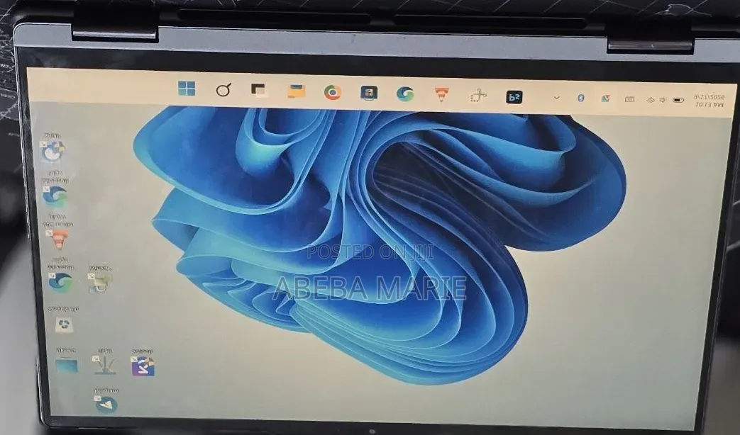 New Laptop Lenovo Yoga 9 16GB Intel Core Ultra 5 SSD 512GB