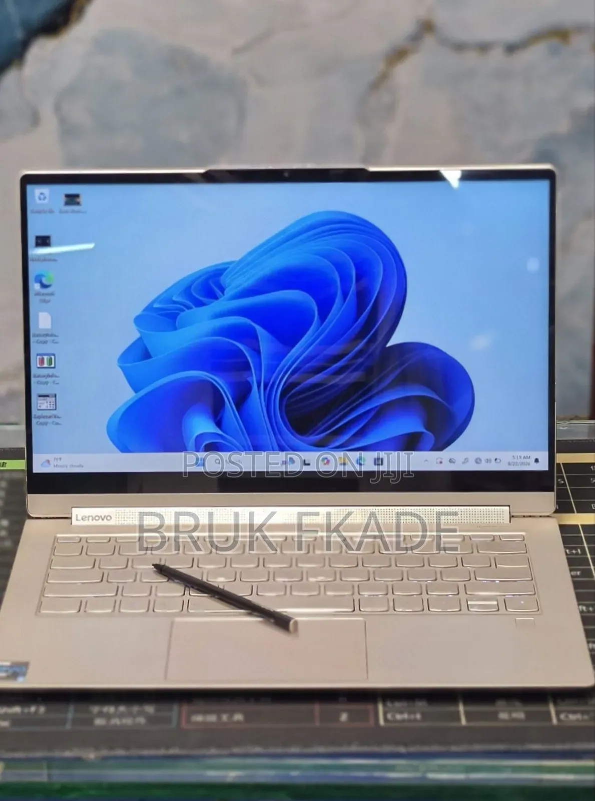 New Laptop Lenovo Yoga 9i 16GB Intel Core i7 SSD 512GB