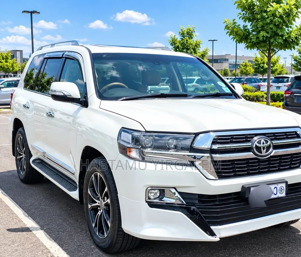 Toyota Land Cruiser 2012 White