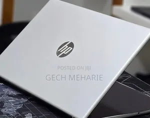 New Laptop HP Stream Notebook 8GB AMD Ryzen 5 SSD 512GB
