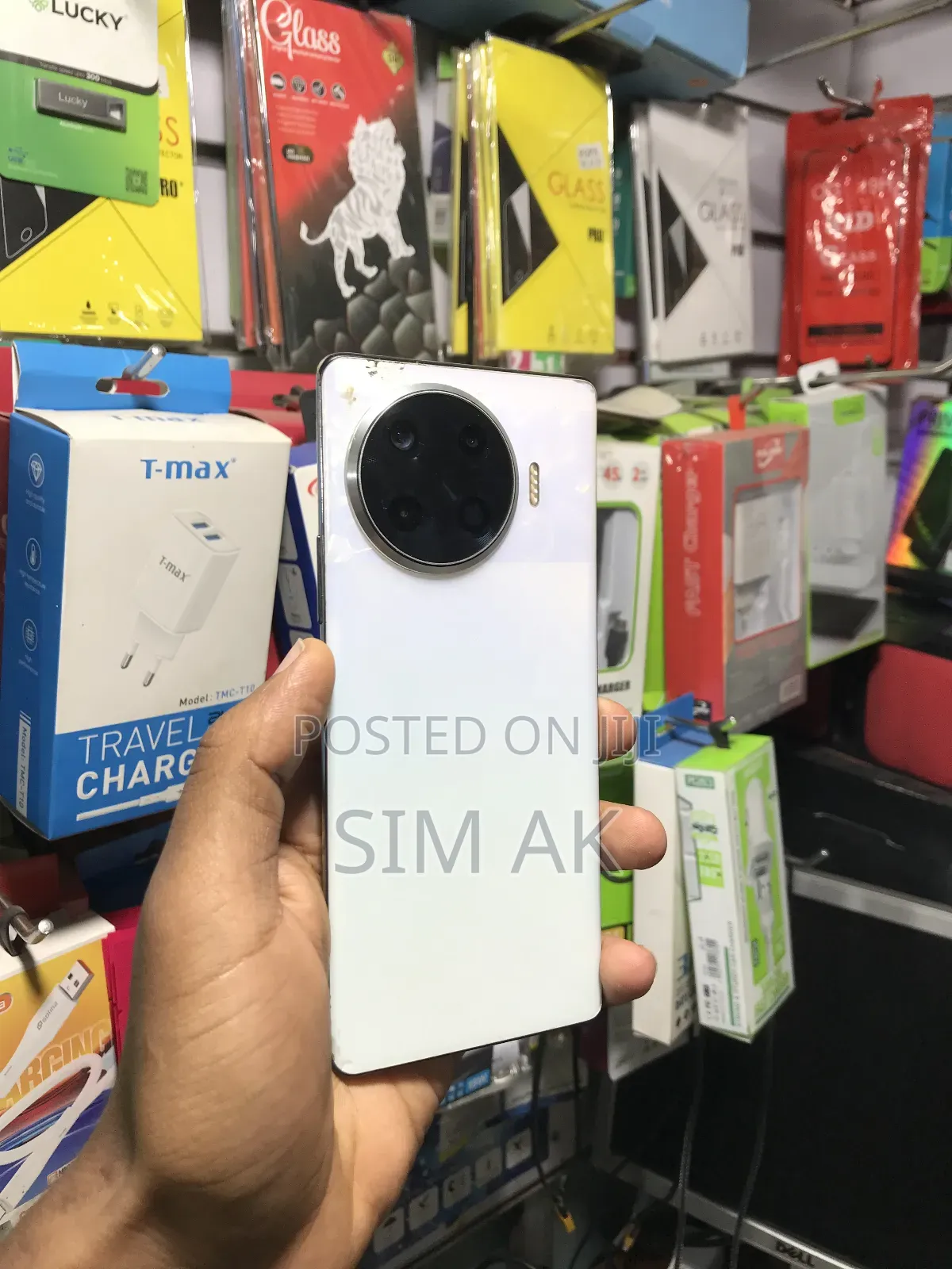 Tecno Spark 20 256 GB White