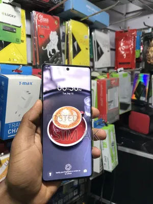 Tecno Spark 20 256 GB White