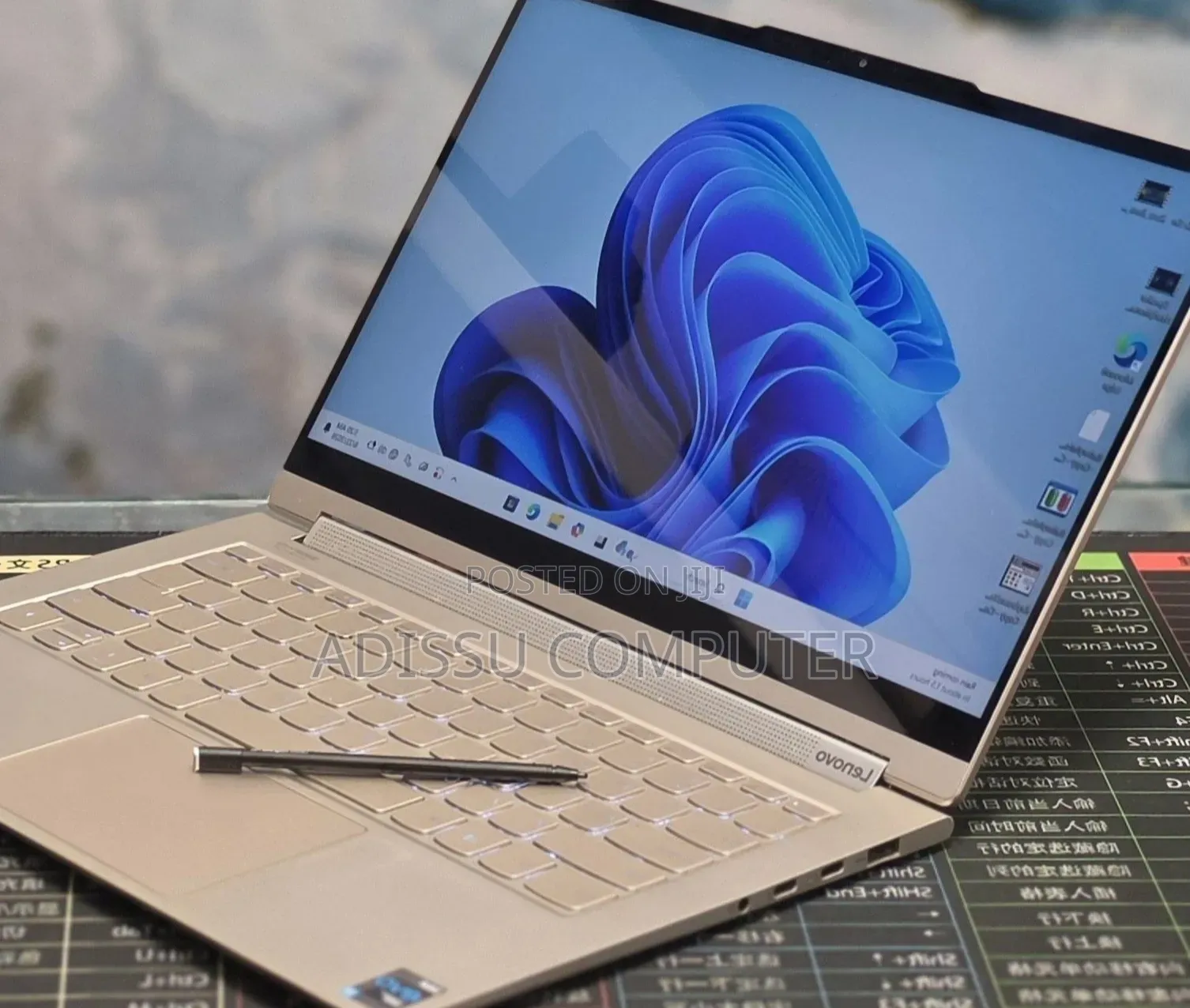 New Laptop Yoga 16GB Intel Core i7 SSD 512GB