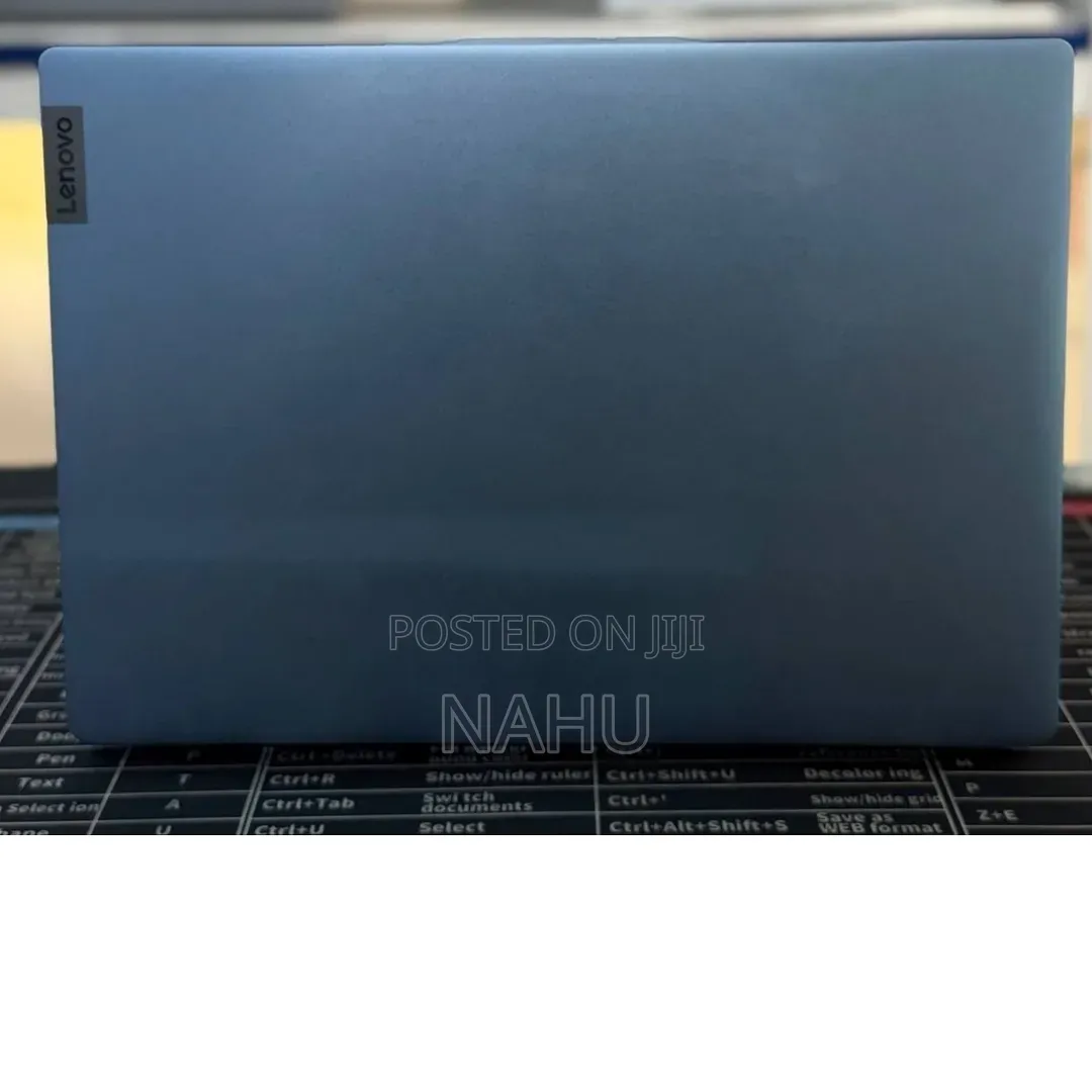 New Laptop Lenovo Ideapad 3 16GB Intel Core i7 SSD 512GB