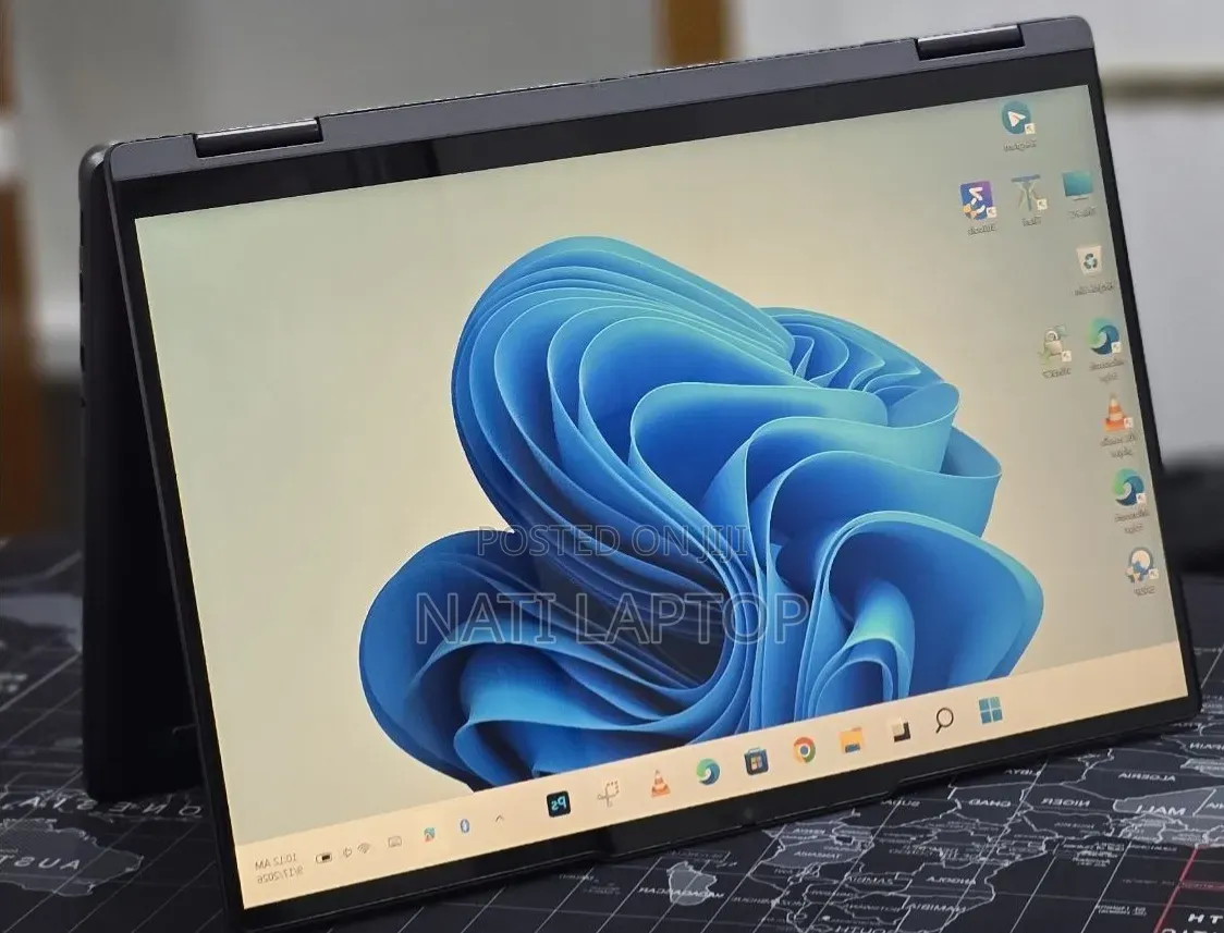 New Laptop Lenovo 16GB Intel Core Ultra 5 SSD 512GB