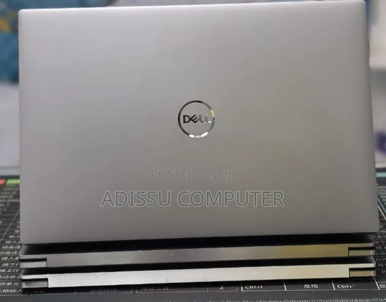 New Laptop Dell Precision 5560 32GB Intel Core i7 SSD 1T