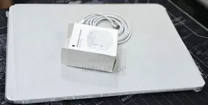 New Laptop Apple MacBook Air 2026 M5 16GB Apple M5 SSD 512GB
