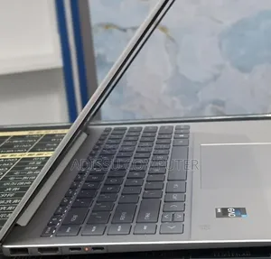 New Laptop HP Pavilion 14 16GB Intel Core i7 SSD 1T