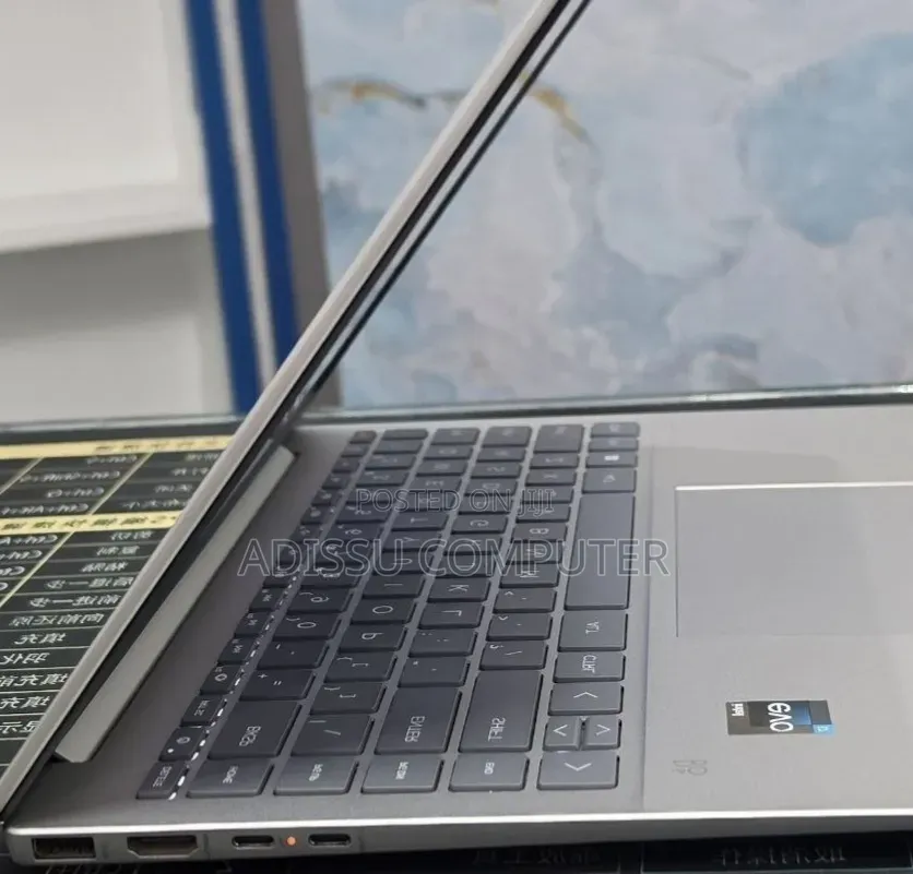 New Laptop HP Pavilion 14 16GB Intel Core i7 SSD 1T