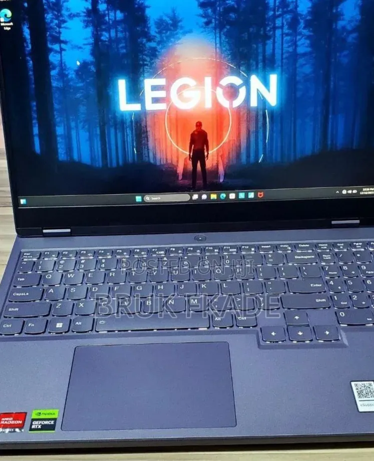 New Laptop Lenovo Legion 5 16GB AMD Ryzen 7 SSD 512GB