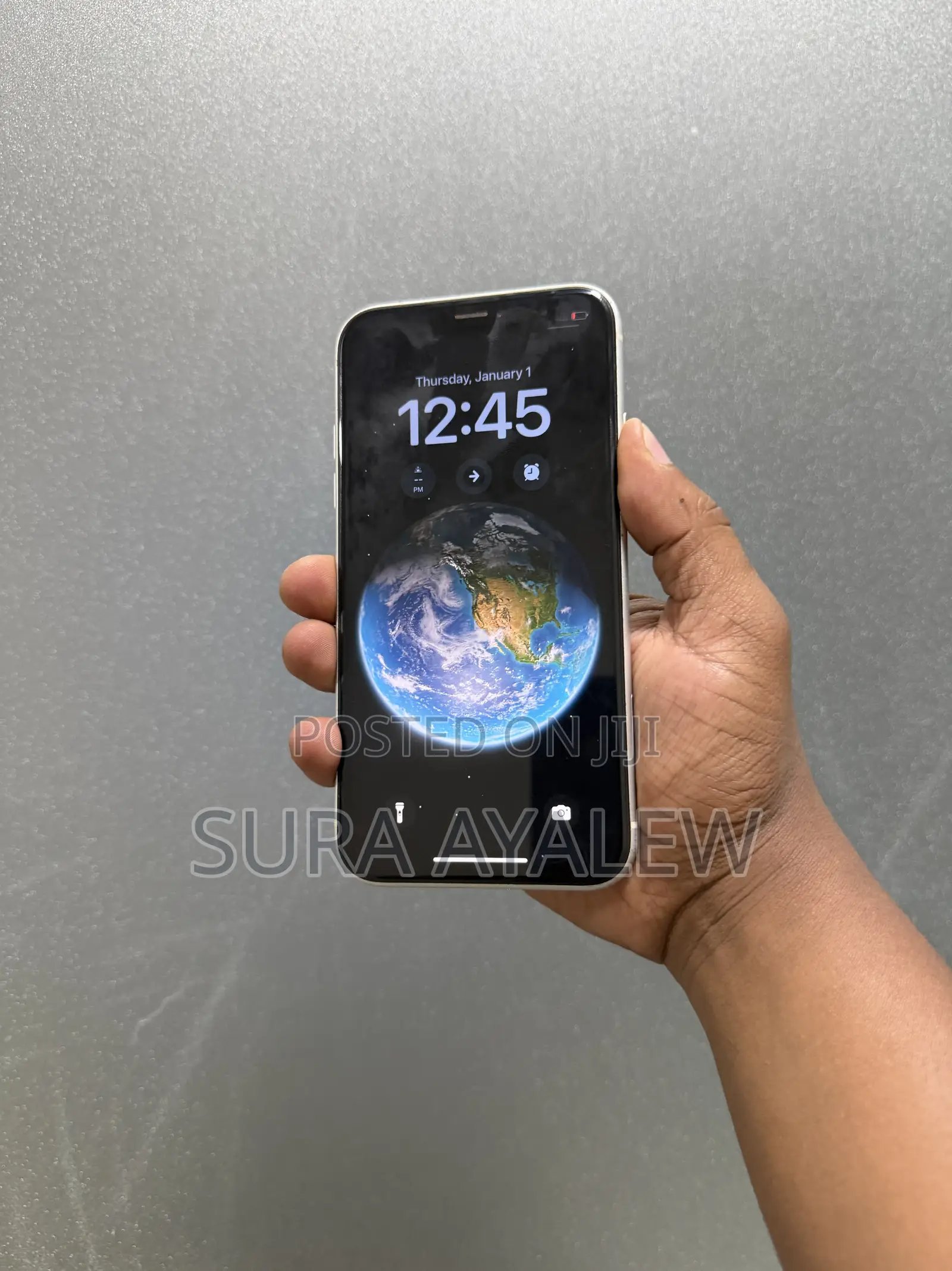Apple iPhone XR 64 GB White