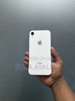 Apple iPhone XR 64 GB White