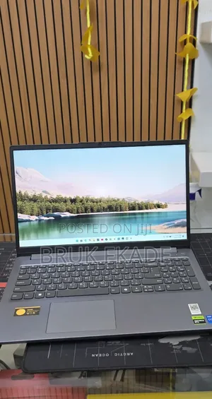 New Laptop Lenovo ThinkPad Yoga 12GB Intel Core i5 SSD 512GB