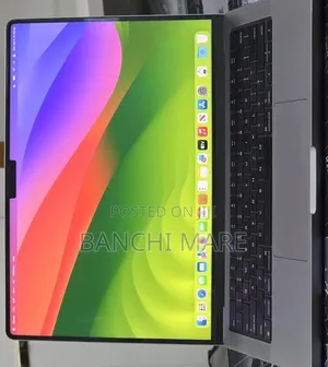 New Laptop Apple MacBook Pro 2023 M3 8GB Apple M3 SSD 512GB