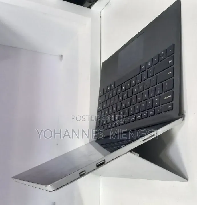 New Microsoft Surface Pro 3 i7 256 GB