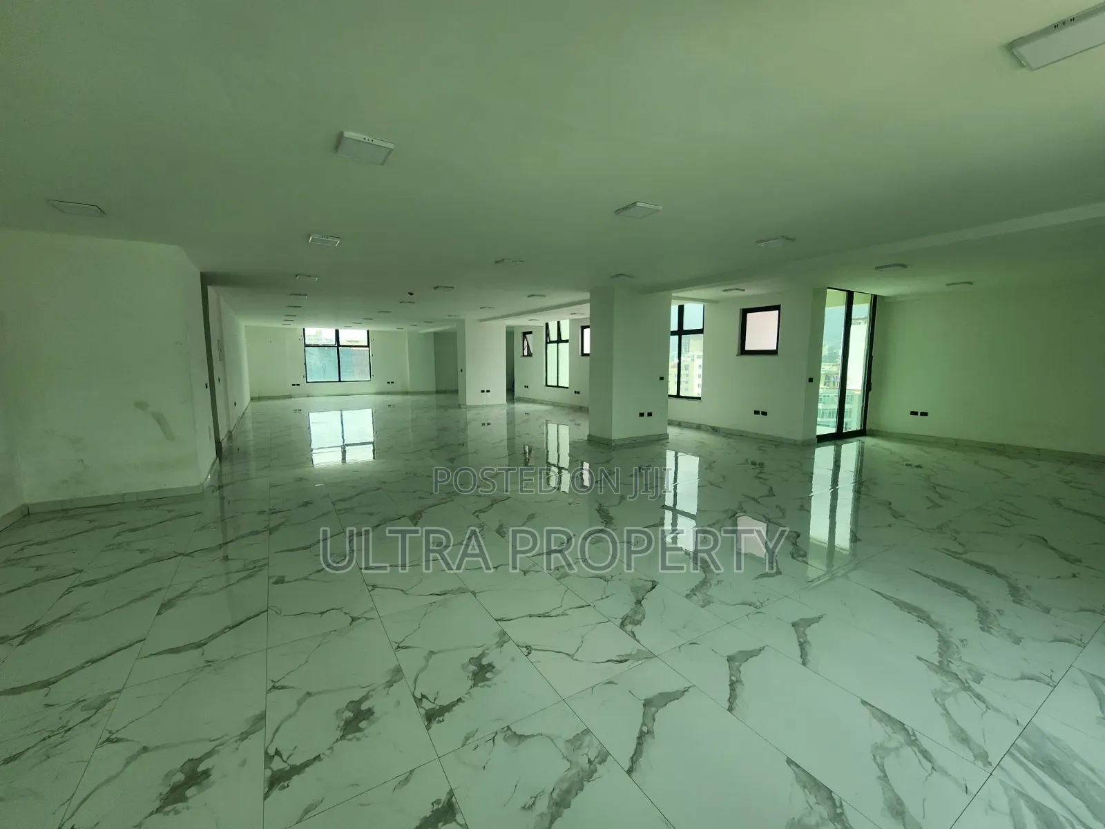 340 SQM Premium Office Space | Prime Location