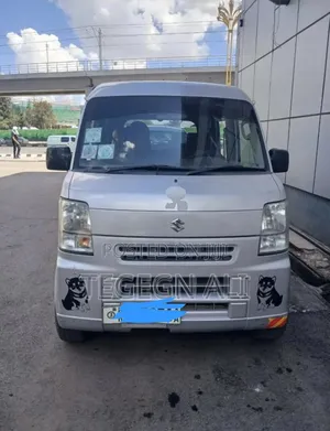 Suzuki Every Wagon 2012 Gray