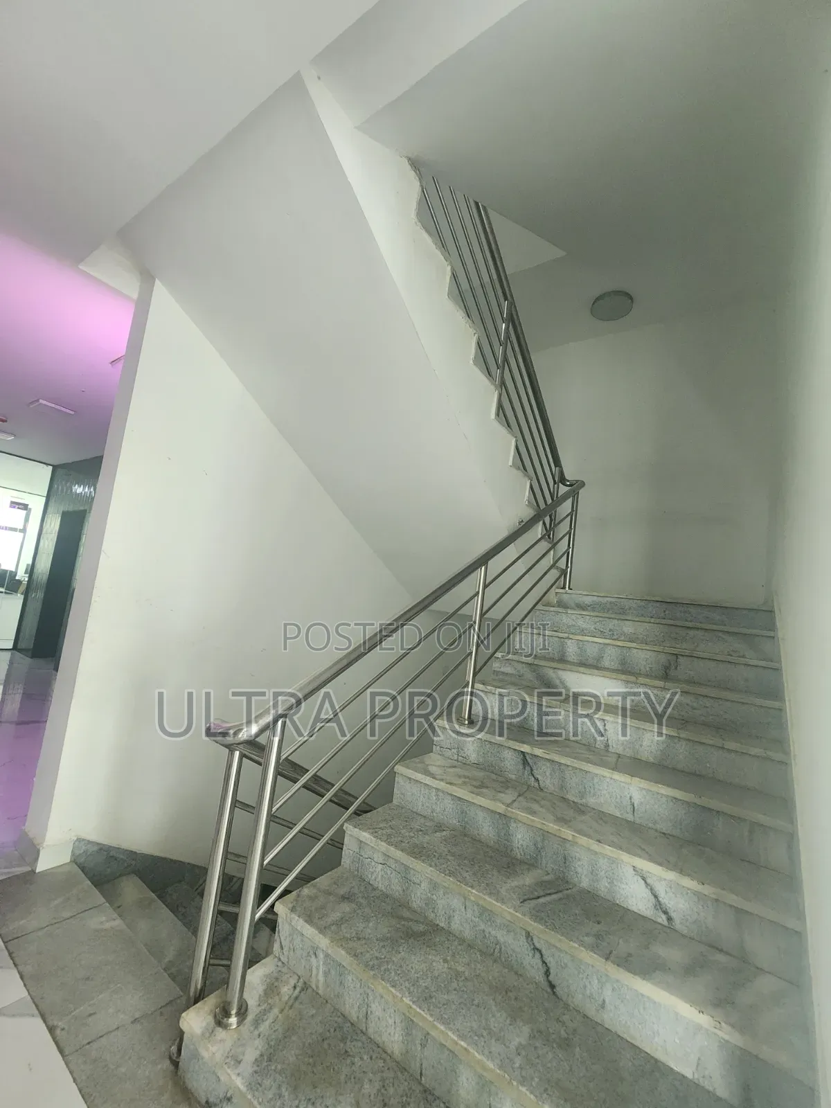 340 SQM Premium Office Space | Prime Location