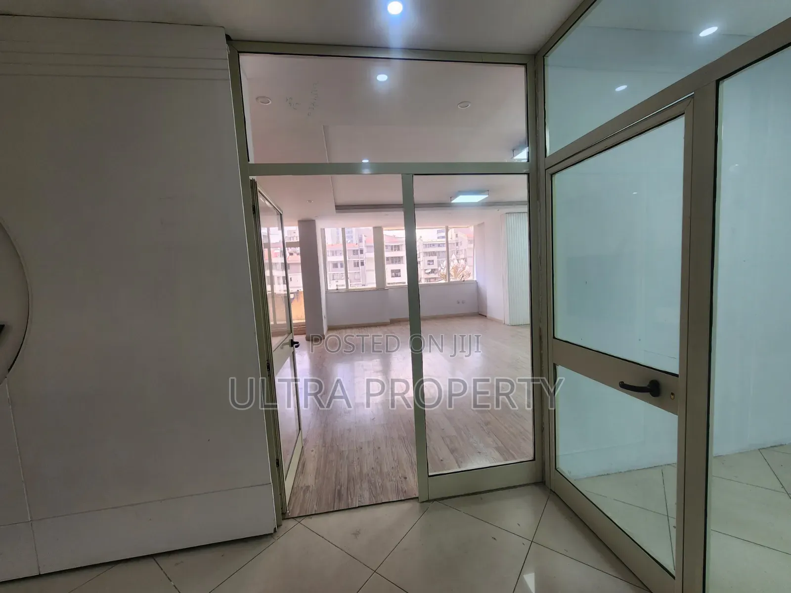 340 SQM Full-Floor Office | Prime Location