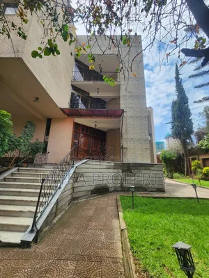 5bdrm House in Bole for rent