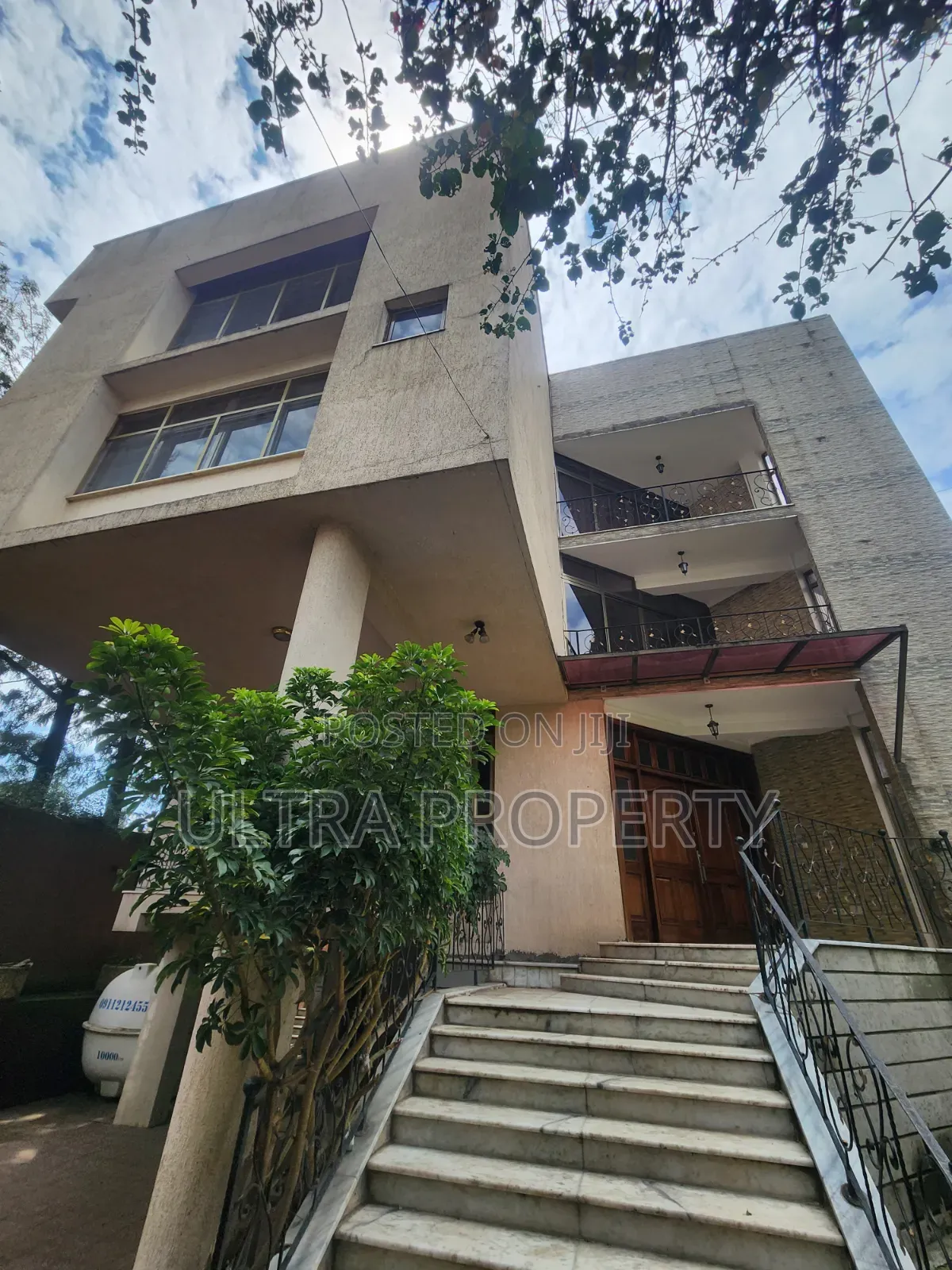 5bdrm House in Bole for rent