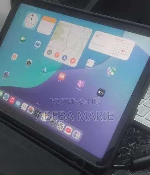 New Apple iPad (2022) 64 GB