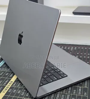 New Laptop Apple MacBook Pro 2021 M1 Max 32GB Apple M1 Max SSD 1T