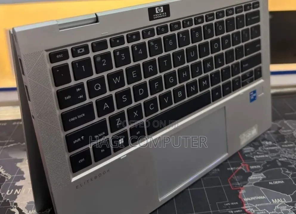 New Laptop HP EliteBook 830 G8 16GB Intel Core i7 SSD 512GB