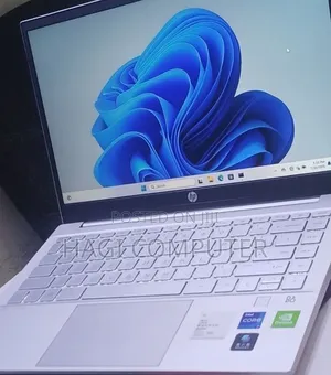 New Laptop HP Pavilion 14 16GB Intel Core i7 SSD 512GB