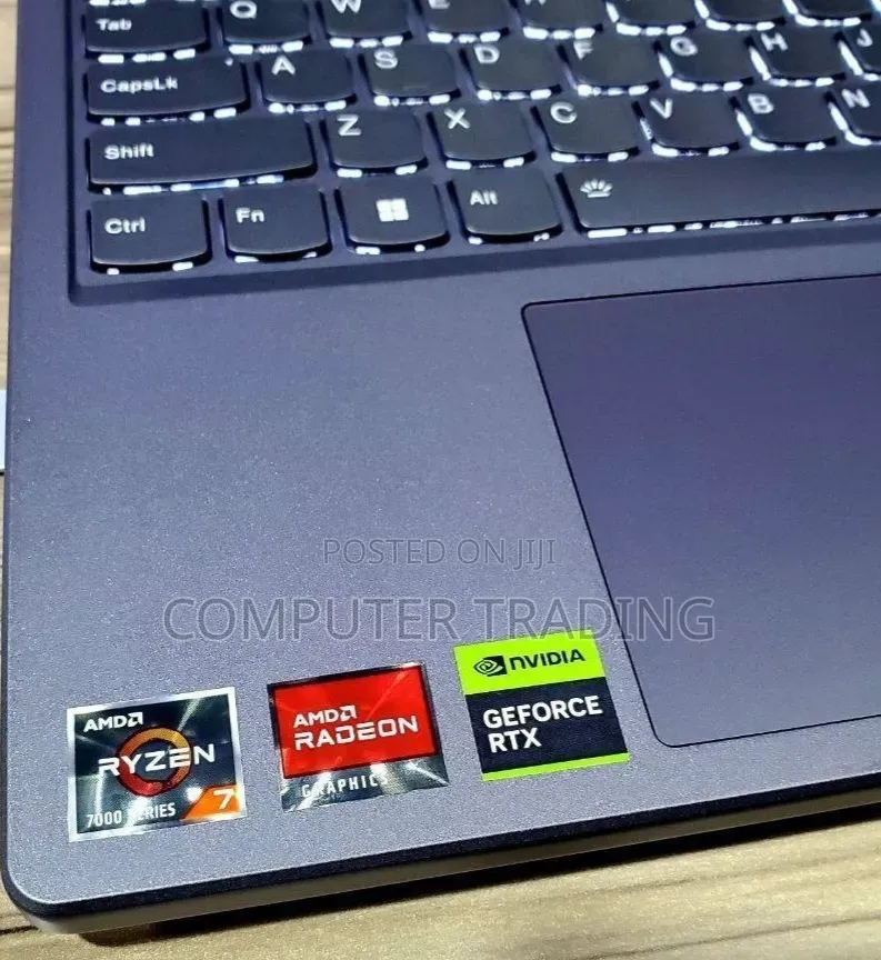 New Laptop Lenovo Legion 5 16GB AMD Ryzen 7 SSD 1T