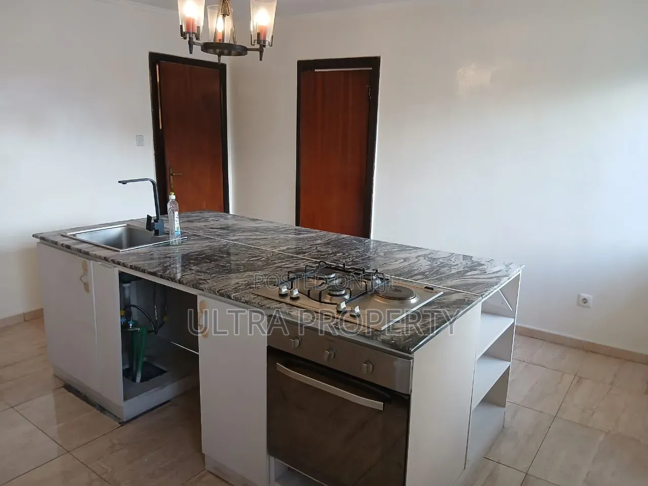 4bdrm House in Bole for rent