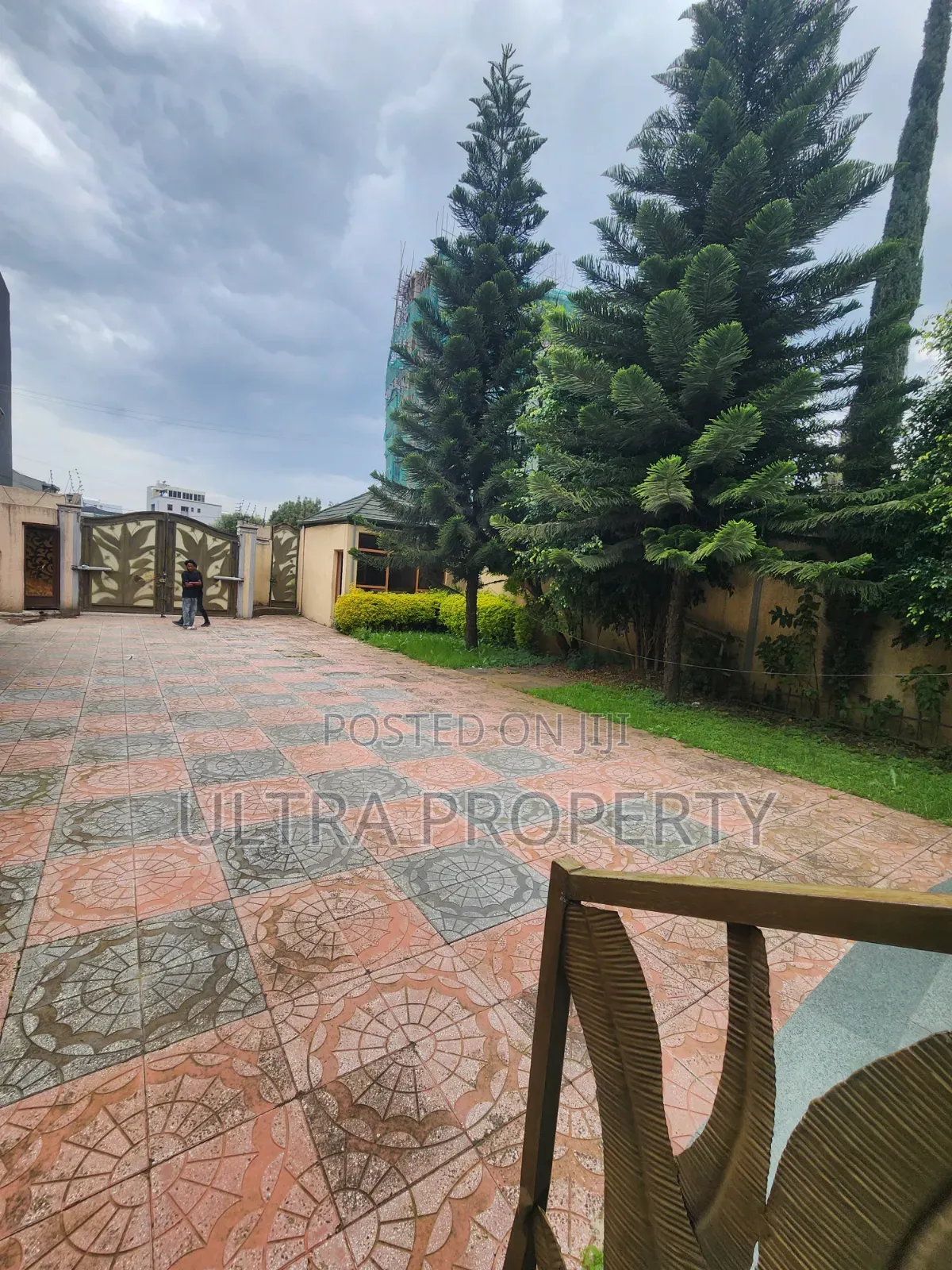 4bdrm House in Bole for rent