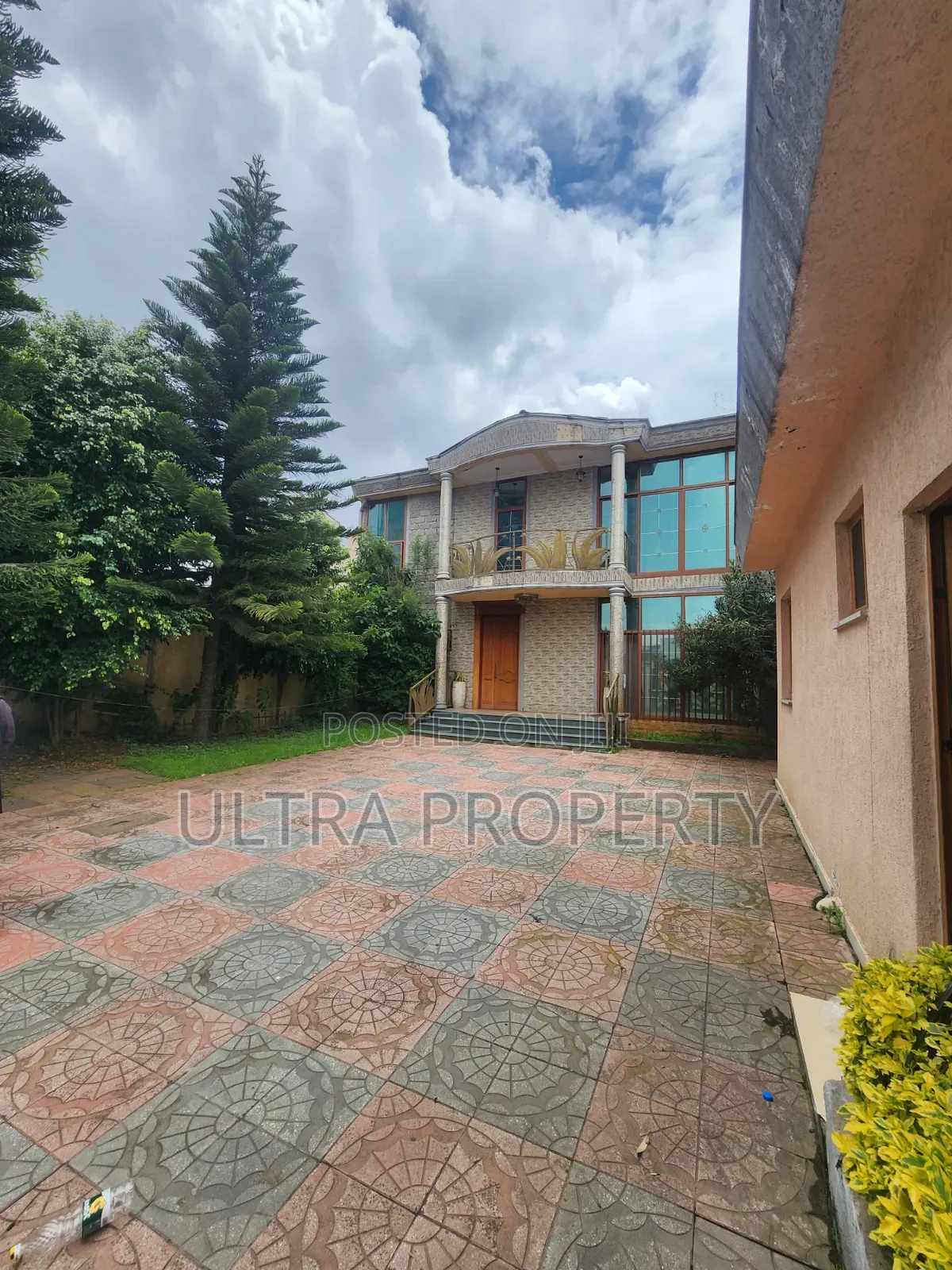 4bdrm House in Bole for rent