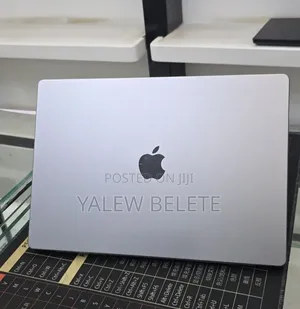 New Laptop Apple MacBook Pro 32GB Apple M1 Max SSD 1T
