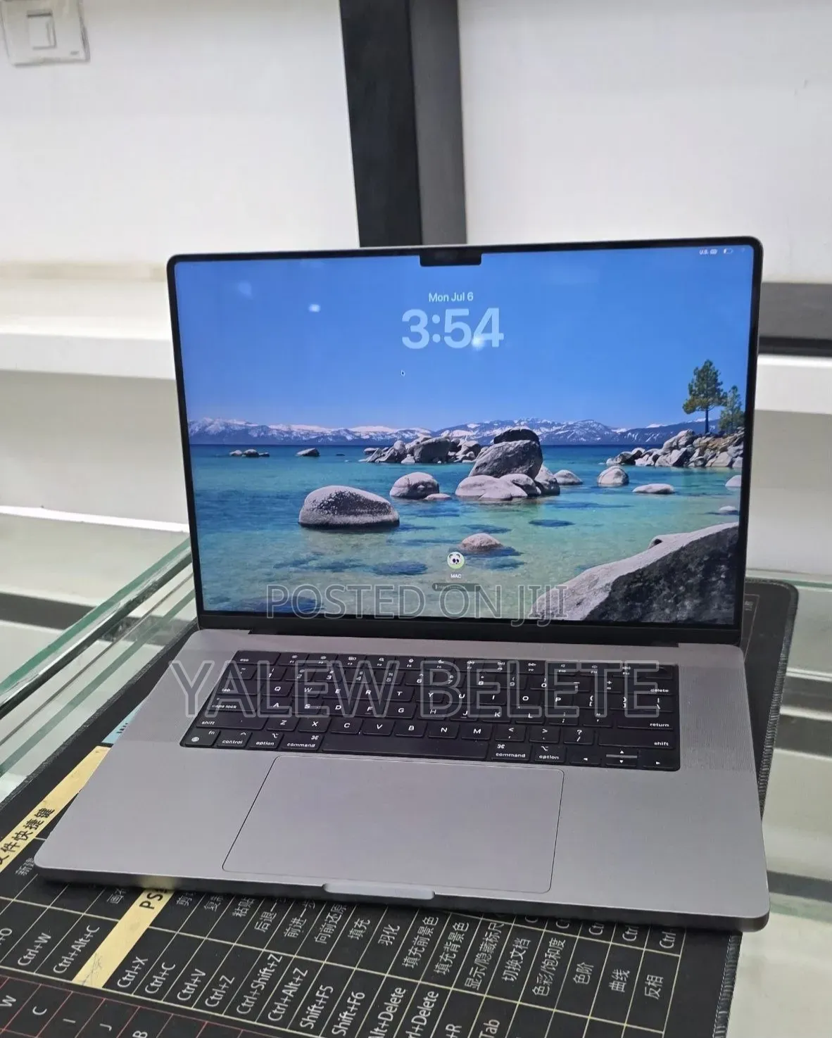 New Laptop Apple MacBook Pro 32GB Apple M1 Max SSD 1T