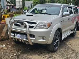 Toyota Hilux 2008 Silver