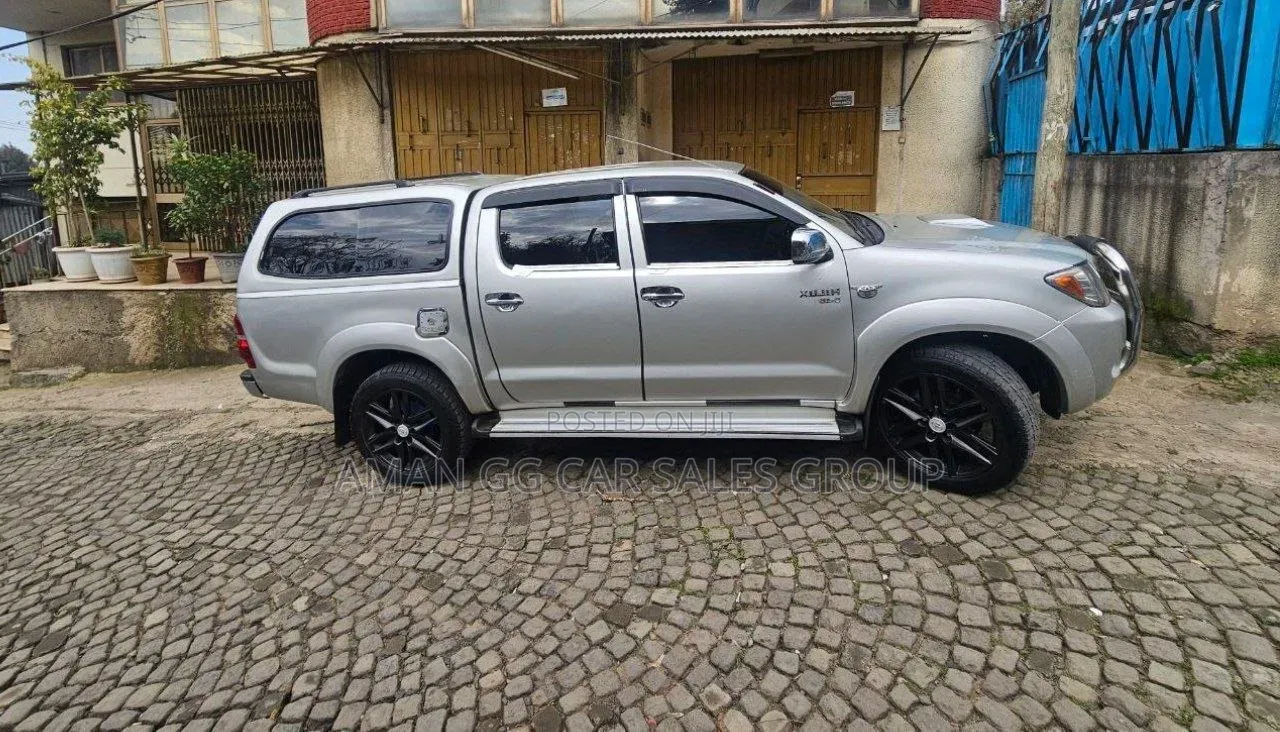 Toyota Hilux 2008 Silver