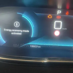Peugeot 5008 2022 Gray