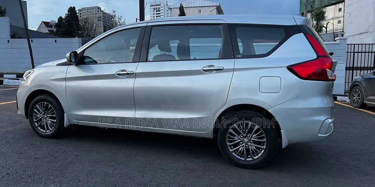 Suzuki Ertiga 2021 Purple