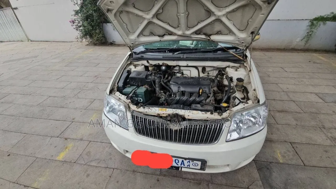 Toyota Corolla 2007 Ivory