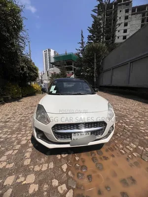 Suzuki Swift 2021 White