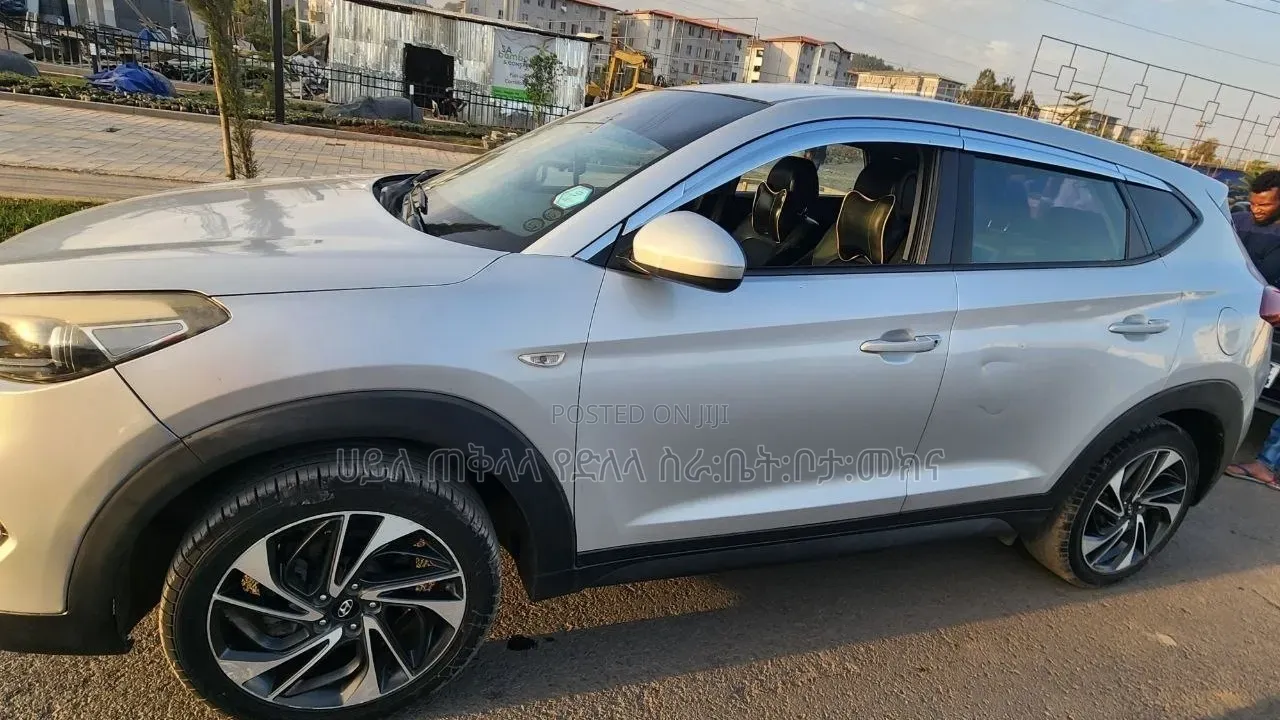 Hyundai Tucson 2017 Purple
