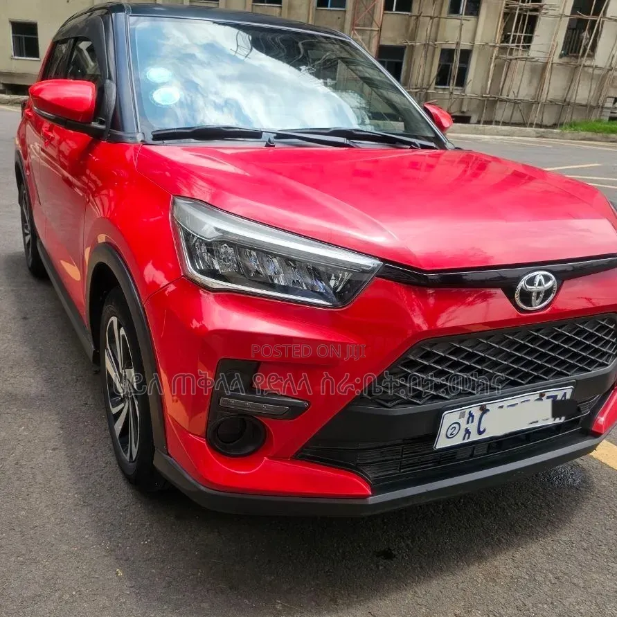 Toyota Raize 2022 Red