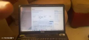 Laptop Toshiba 4GB Intel Core i3 HDD 500GB