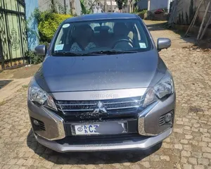 Mitsubishi Attrage 2023 Purple