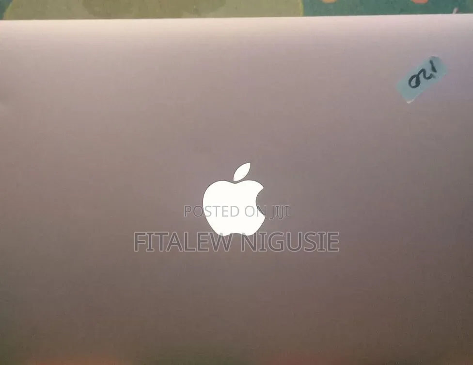 New Laptop Apple MacBook Air 2017 8GB Intel Core i7 SSD 128GB