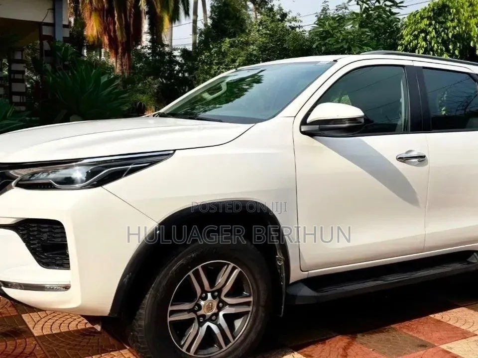 New Toyota Fortuner 2023 White