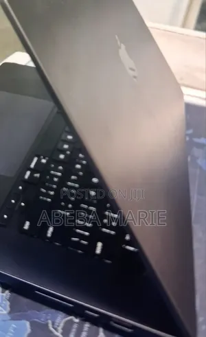 New Laptop Apple MacBook Pro 2024 M4 Max 48GB Apple M4 Max SSD 2T